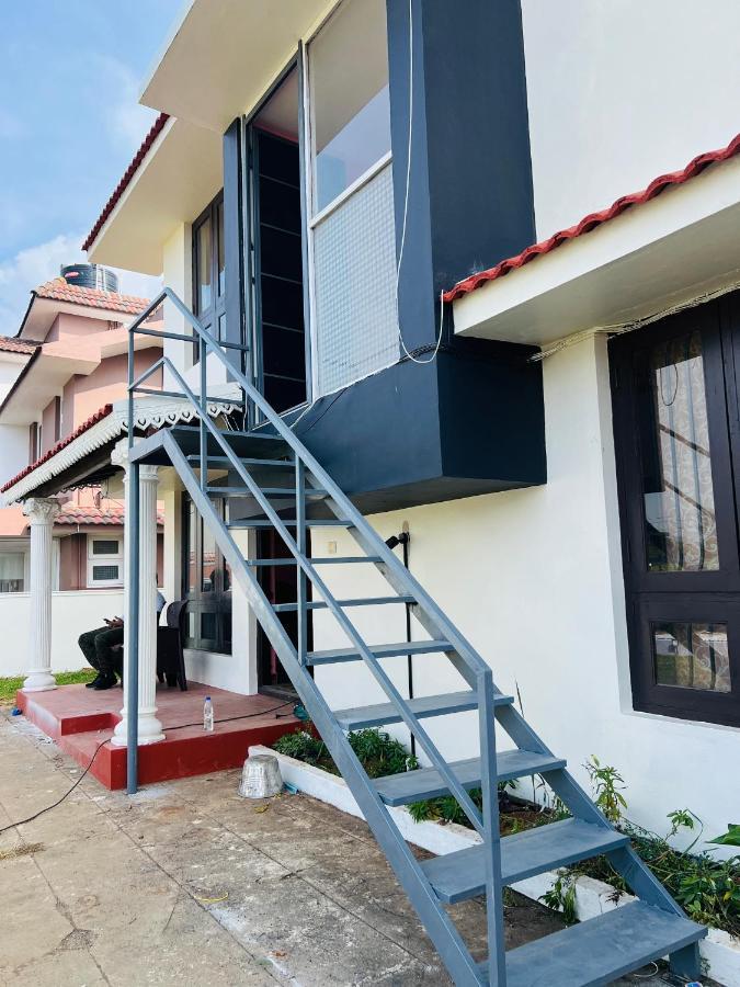 Teyt Castle Villa Ooty Ngoại thất bức ảnh
